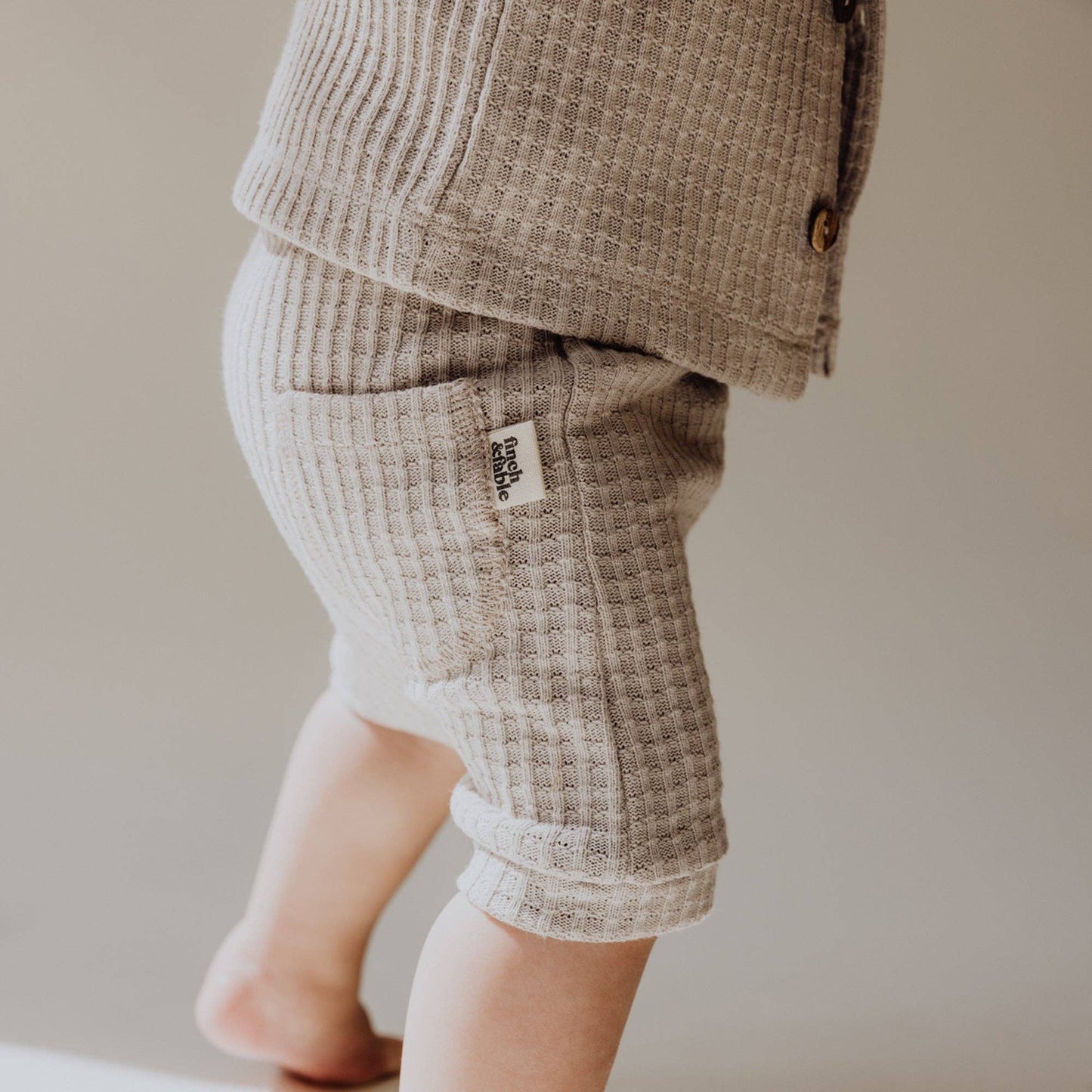 Finch & Fable - Cardigan