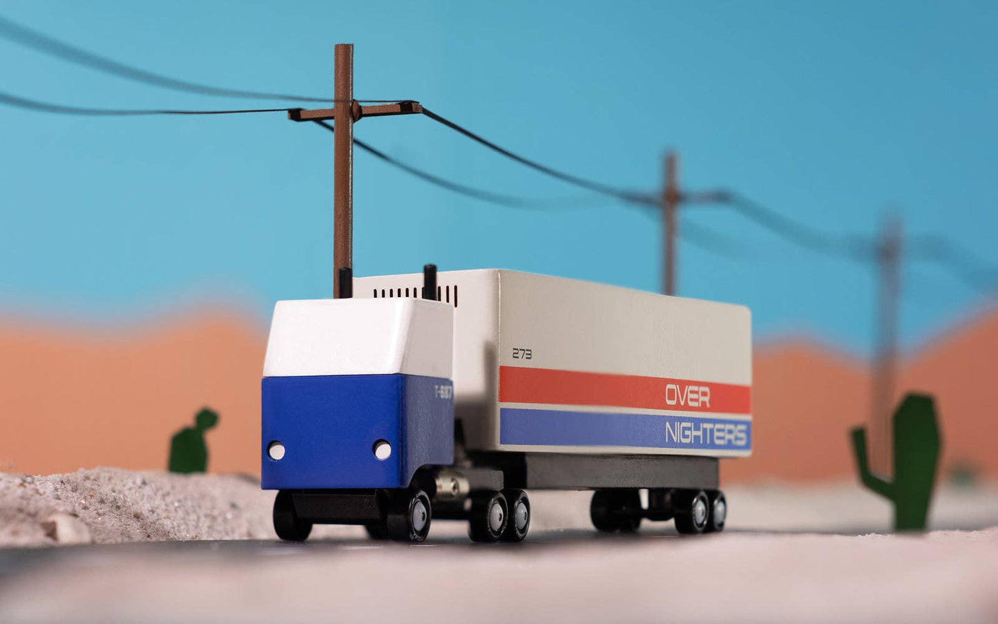 Candylab Toys - Overnighters Semi Truck