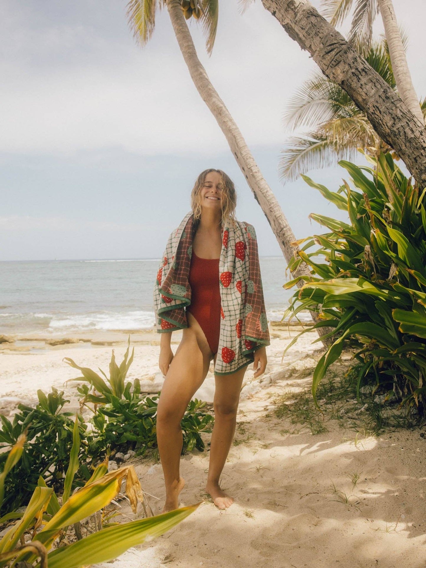 Ripple One Piece: Red / OS