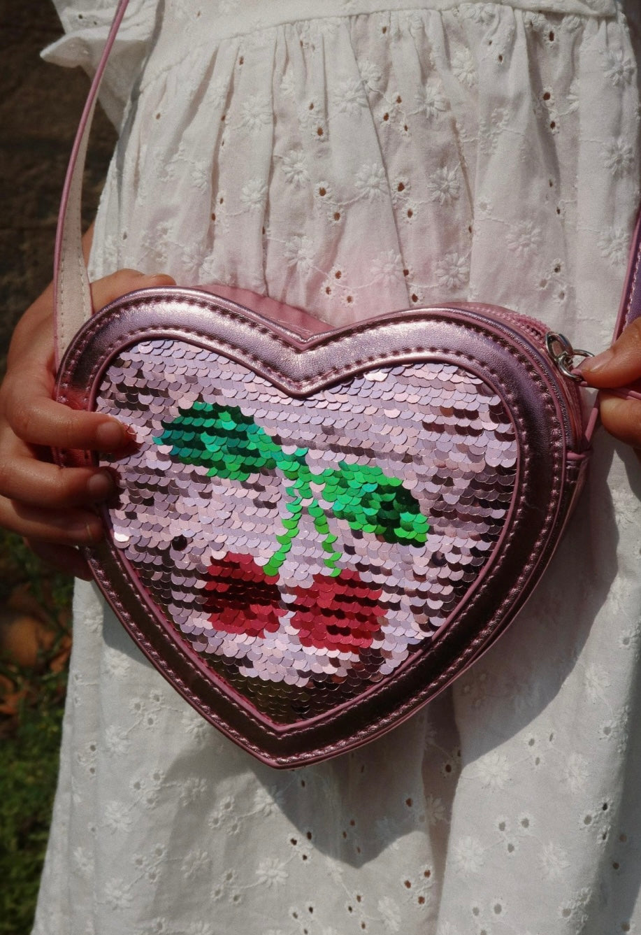 Tut Heart Sequin Bag