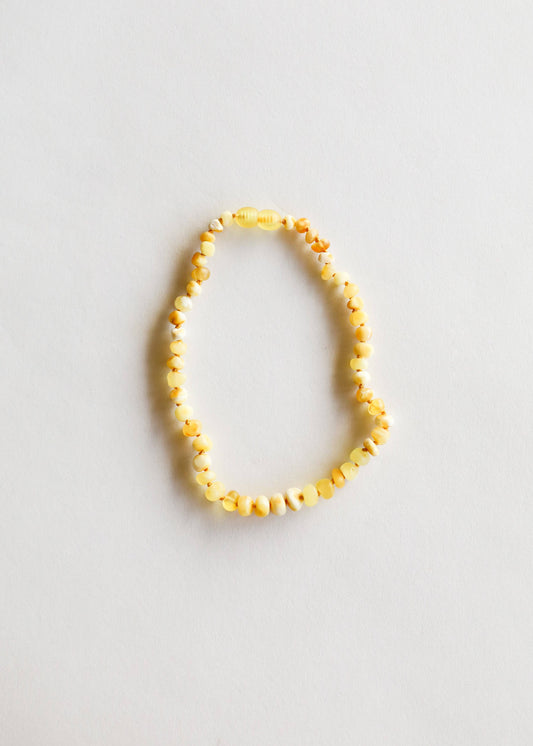 CanyonLeaf - Raw Butterscotch Baltic Sea Amber || Necklace