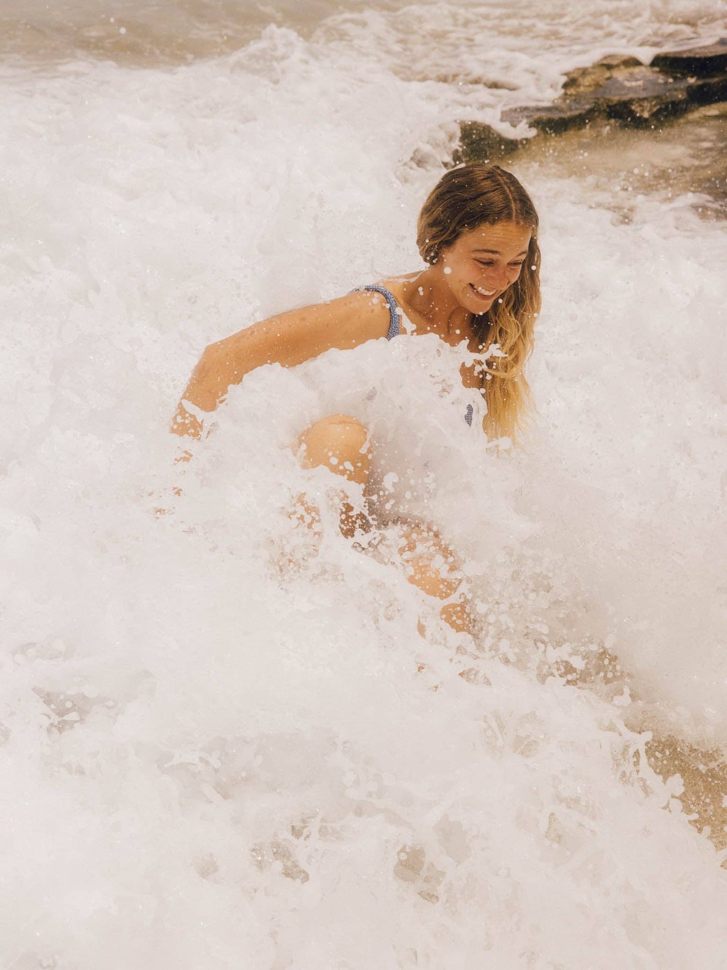Ripple One Piece: Blue Static / OS