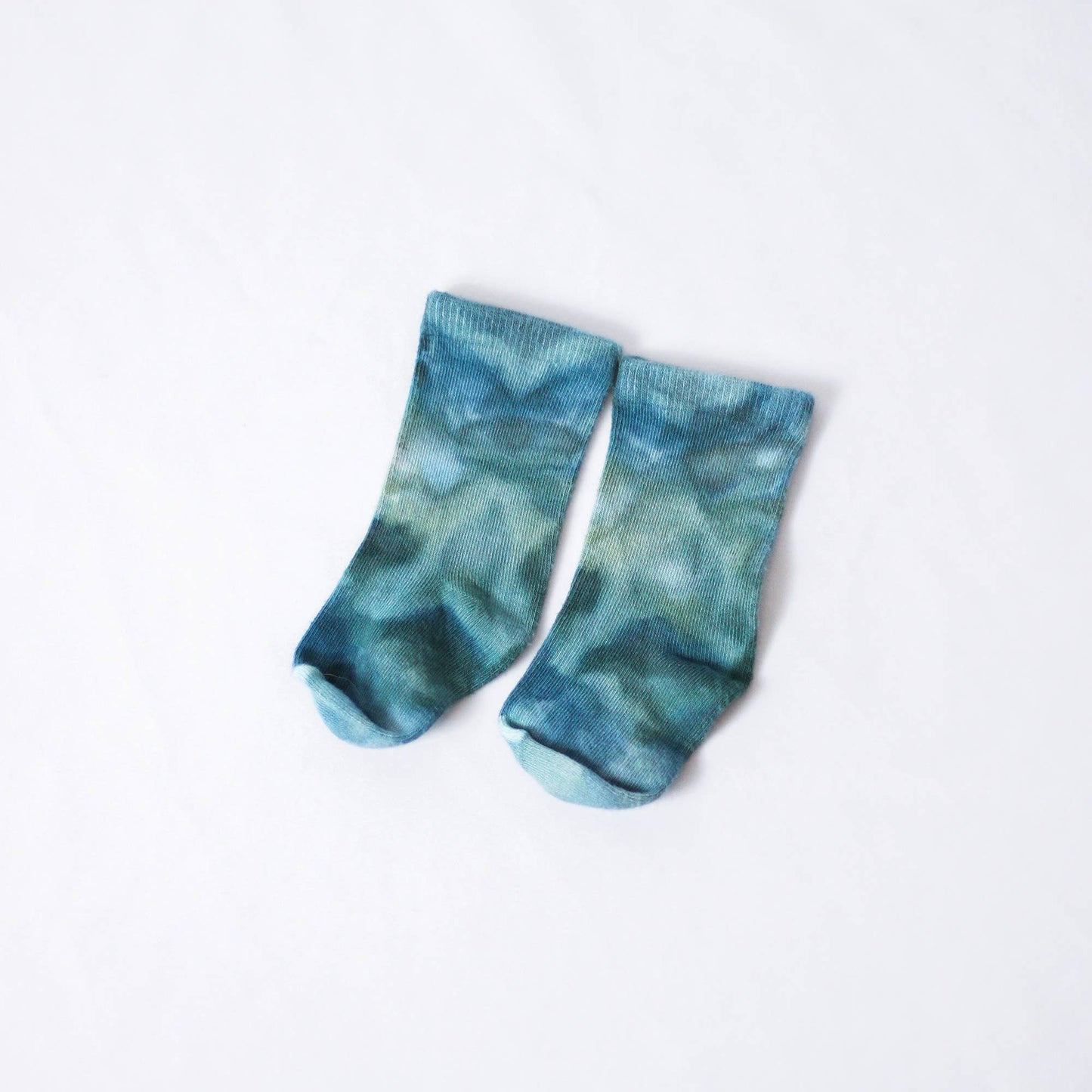 Ice-Dyed Bamboo Baby Socks / Blue Lagoon