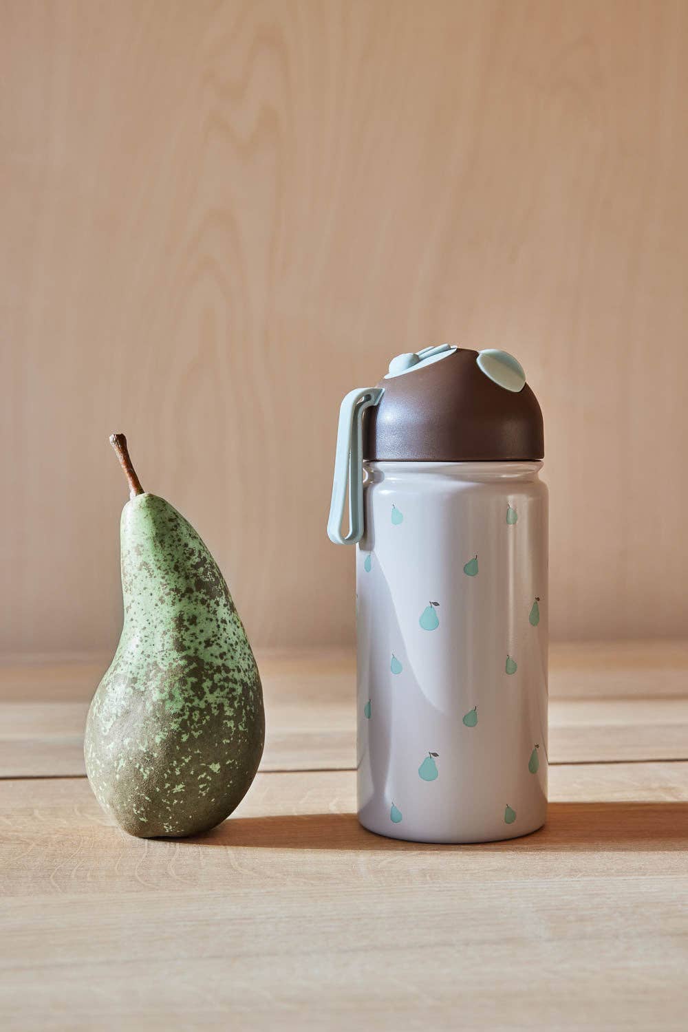 OYOY Water Bottle: Clay / Green