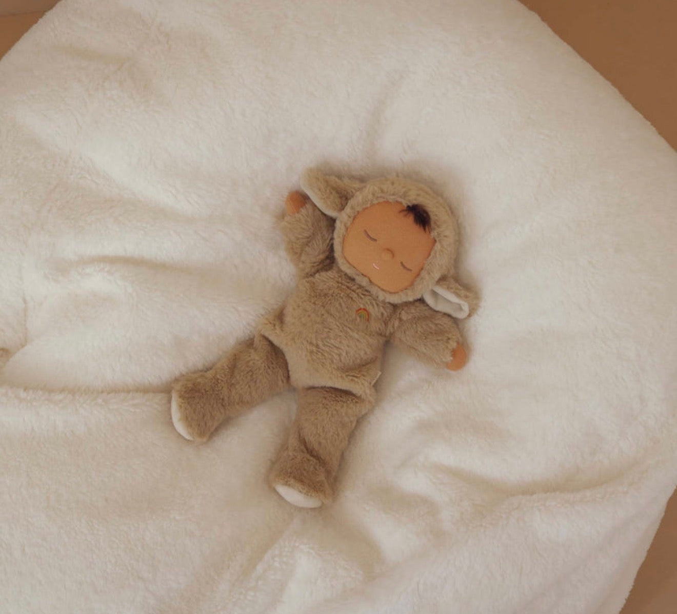 Cozy Dinkum - Lamby Pip