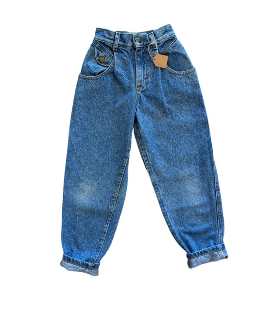 Vintage Lee Jeans - SIZE 7 slim (waist runs small!)