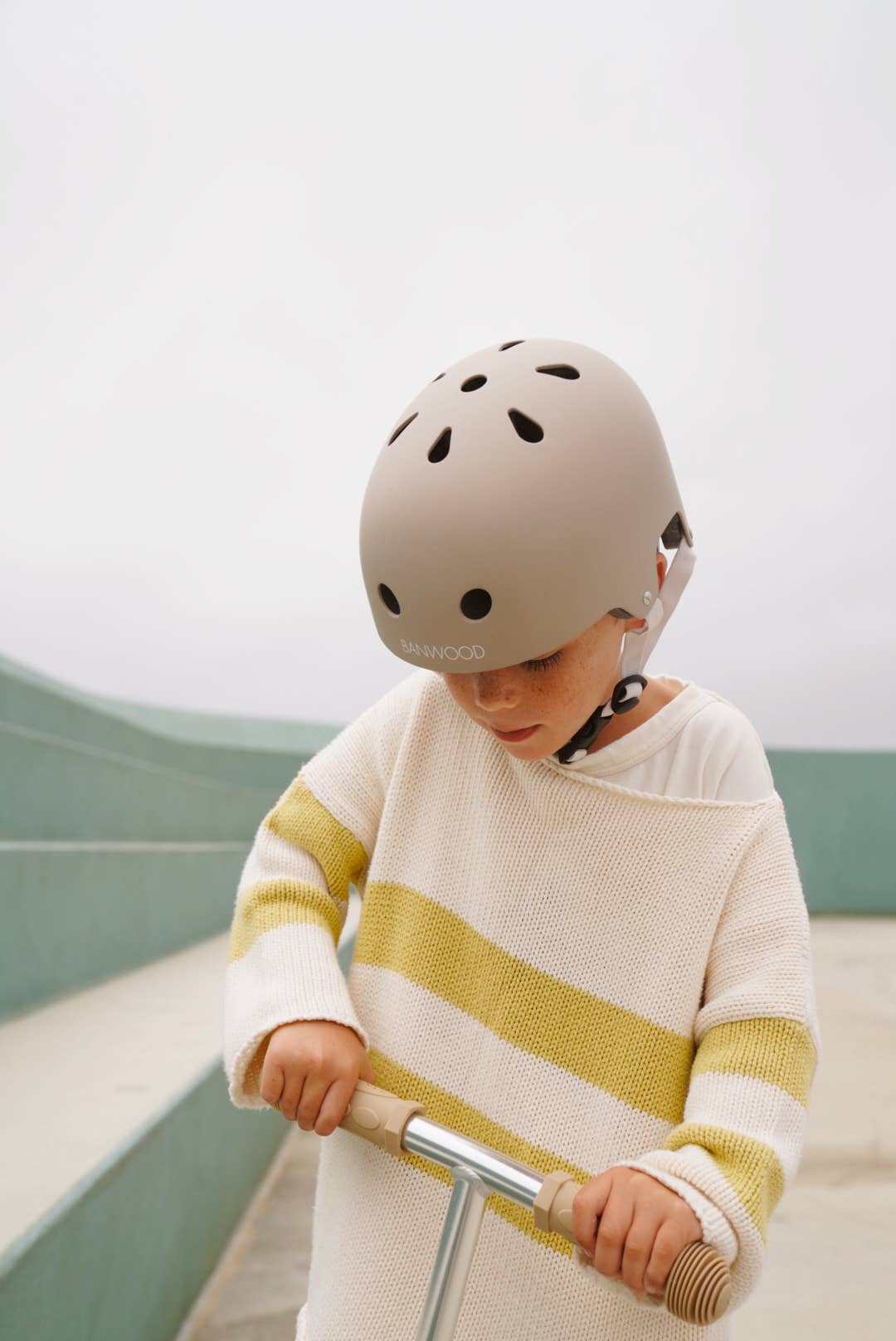 Banwood Inc - Banwood ECO Helmet - Sand